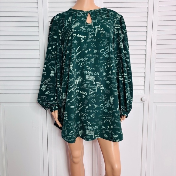 MELISSA MCCARTHY SEVEN7 Graffiti Green Blouse Size 2X - Picture 1 of 7